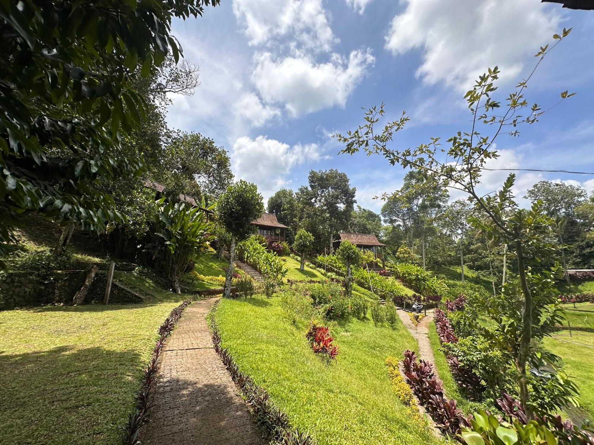 Sang Tirta Resort Penebel Exterior foto